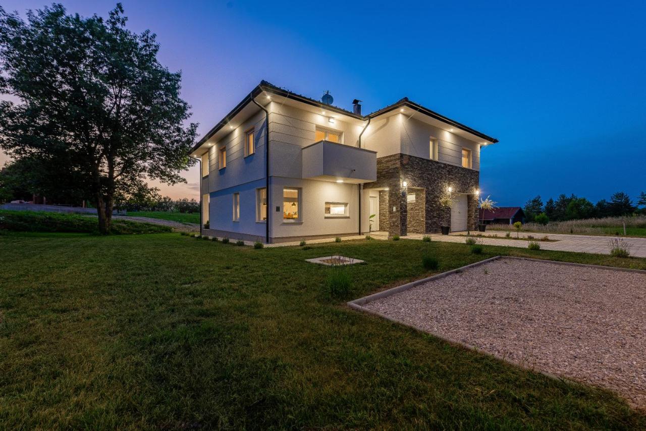 Villa Artemis Plitvička Jezera Exterior foto